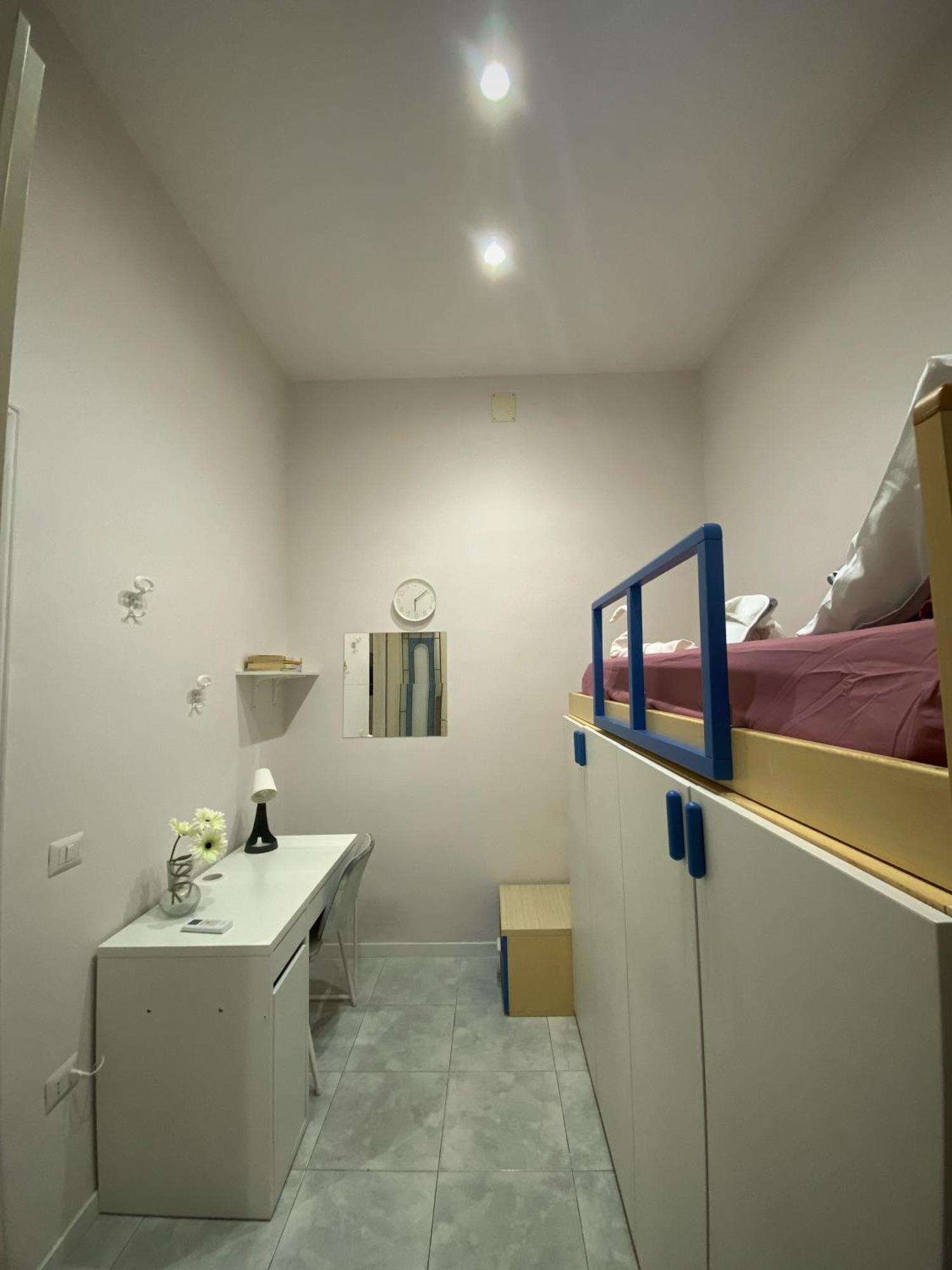 La Casa Al Centro " Vicino Al Centro Storico Di Napoli" Nápoles Exterior foto